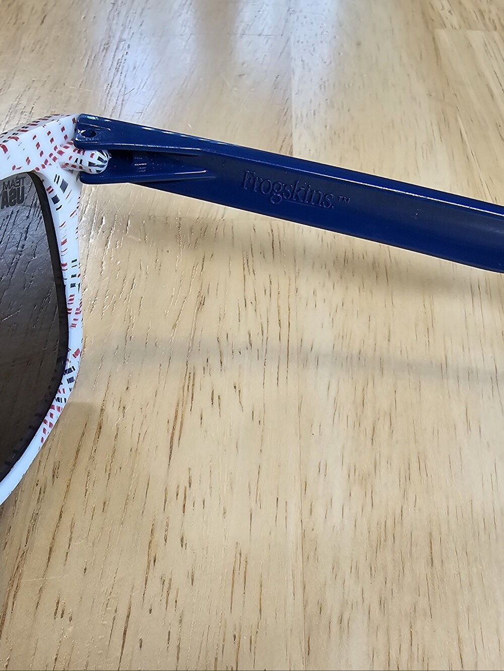 Oakley Frogskins Team USA Big Kids Sunglasses - Picture 6 of 15